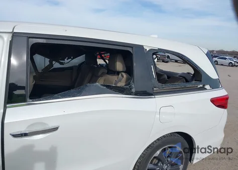 2022 Honda Odyssey Elite z USA, uszkodzony, nr VIN 5FNRL6H97NB062959